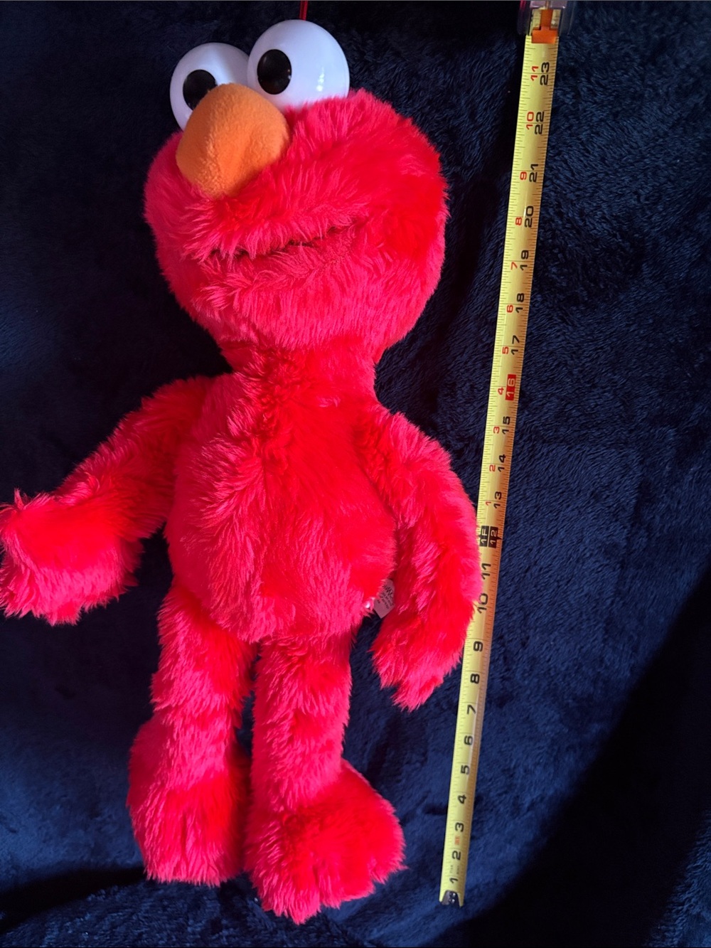 Plush Red Elmo-Style Character with Orange Nose - Picture 4 of 5